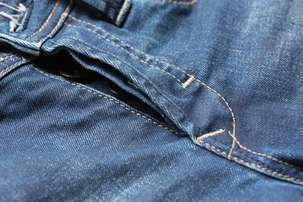 Blå denim jeans byxor med grenen byxor — Stockfoto