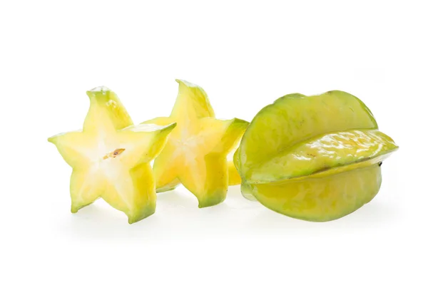 Carambola, fruta estrella aislada sobre fondo blanco —  Fotos de Stock
