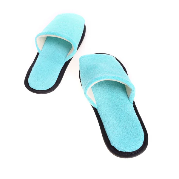 Calçado chinelos azuis isolado sobre fundo branco — Fotografia de Stock