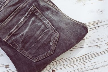 Beyaz ahşap, retro sesi görüntü üzerinde siyah kot