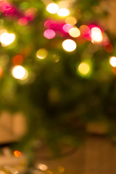 Fondo de celebración de luz abstracta con luces desenfocadas —  Fotos de Stock