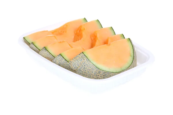 Tranche de melon cantaloup isolée sur fond blanc — Photo