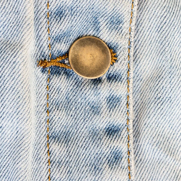 服飾繊維インダスの金属ボタンでジーンズ デニムの衣類 — ストック写真