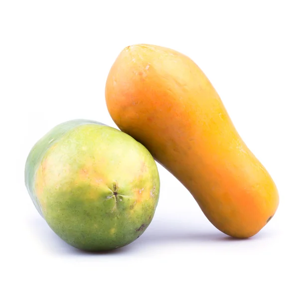 Fruits de papaye mûrs isolés sur fond blanc — Photo
