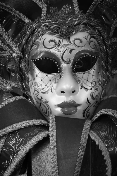 Afbeelding van het masker, zwart-wit rood carnaval — Stockfoto