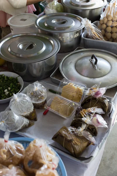 Restaurant de cuisine locale dans le marché, thailand — Photo