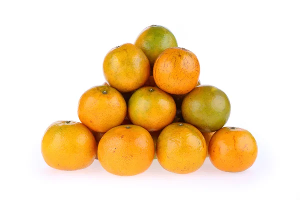 Naranjas fruta tropical aislada sobre fondo blanco —  Fotos de Stock
