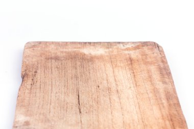 eski ahşap tahta üzerinde izole beyaz arka plan yıpranmış