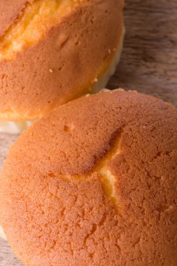 cupcake şekerli tatlı ekmek ahşap tahta üzerinde