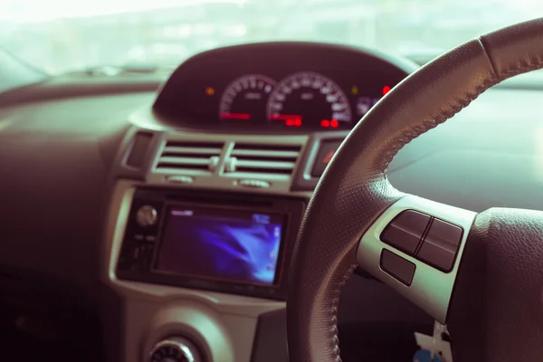 Порожня система керування кнопками на кермі автомобіля, що використовується для розміщення — стокове фото