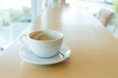 ahşap masa çubuğu kafede kahve İçecek sıcak