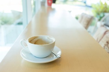 ahşap masa çubuğu kafede kahve İçecek sıcak