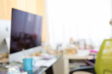 Görüntü arka plan, tablo iş çalışma alanı'nın üzerinde bilgisayar bulanıklık