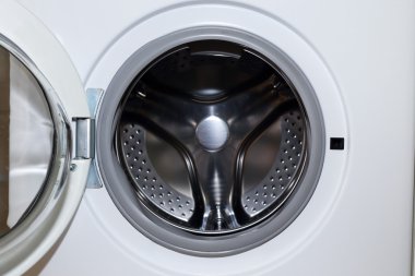 beyaz çamaşır makinesi temizlik ev işi ceketler