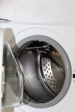 beyaz çamaşır makinesi temizlik ev işi ceketler