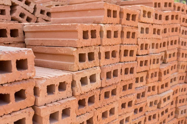 Mucchio di mattone utilizzato per l'edilizia industriale in edilizia residenziale — Foto Stock