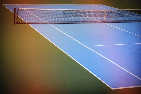 Blauwe en groene tennisbaan — Stockfoto