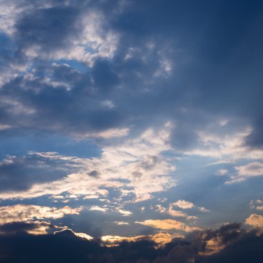 Cloud, güzel günbatımı gökyüzü arka plan mavi gökyüzü