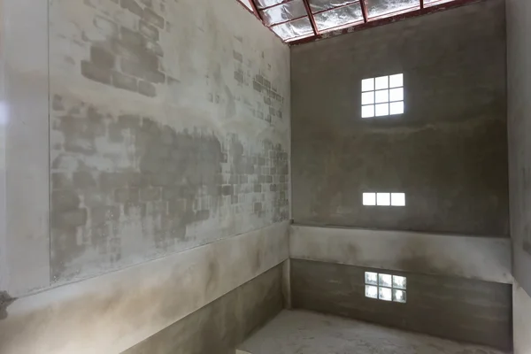Mur de béton ciment dans la construction de bâtiments résidentiels — Photo