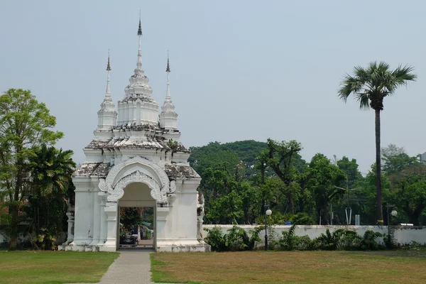 Chiang Mai, Tayland Tayland tapınak Wat Suan Dok kapısı olduğunu — Stok fotoğraf