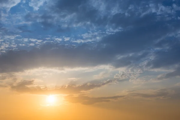 Scène lever de soleil ciel arrière-plan — Photo