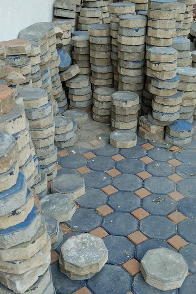 Octagon brick for laying paving floor in construction site — Stock Photo, Image