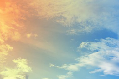 renkli gökyüzü arka plan bulut, küresel ısınmanın güneş ışınları ile