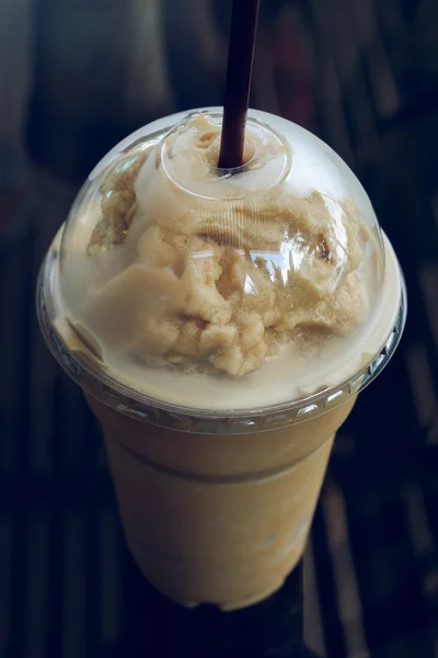 Café frappe glacé dans café café — Photo