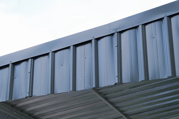 Roof of metal sheet — Stock Photo, Image