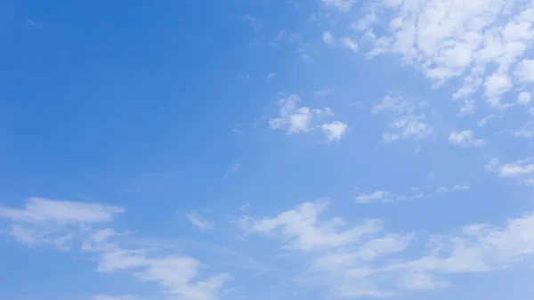 Blue sky with cloud, clear weather sky background — Stock Photo, Image