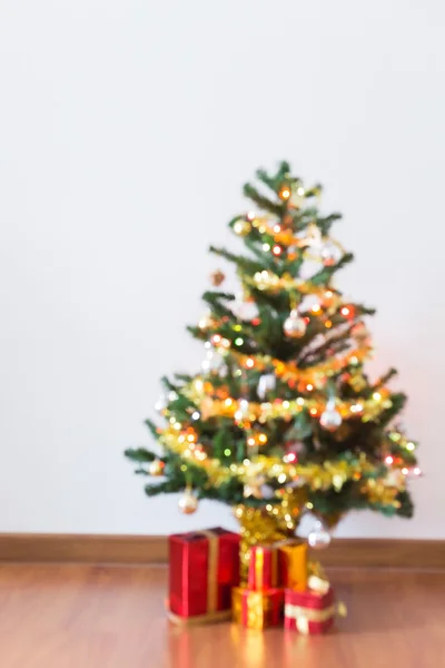 Θάμπωμα φόντου, τη γιορτή φωτός για χριστουγεννιάτικο δέντρο — Φωτογραφία Αρχείου
