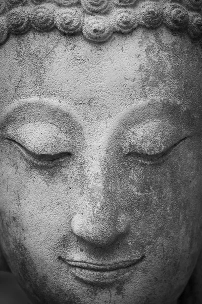 Estatua de buddha en wat umong, chiang mai, viajar templo tailandés — Foto de Stock