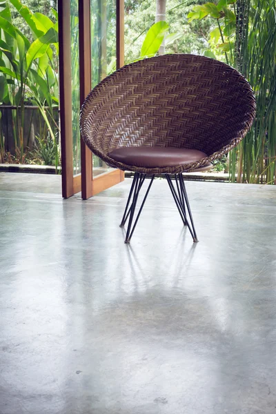 Design d'intérieur, mobilier canapé style contemporain — Photo
