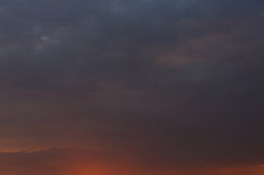 Kızıl gökyüzü arka plan