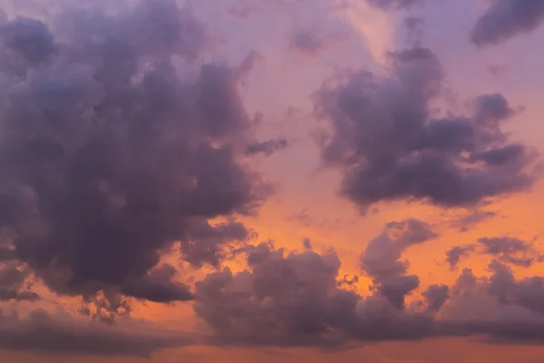 Wonderful cloud on twilight sunset sky background — Stock Photo, Image