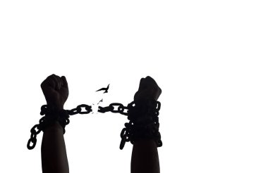 Köle ticaretini anmak ve kaldırma konseptini anmak için uluslararası bir gün: siluet köle elleri kaldırma ve kırık zincirler beyaz arka planda yalıtılmış uçan kuşlarla birlikte