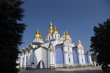 St. Michael'ın altın kubbeli katedral Kiev