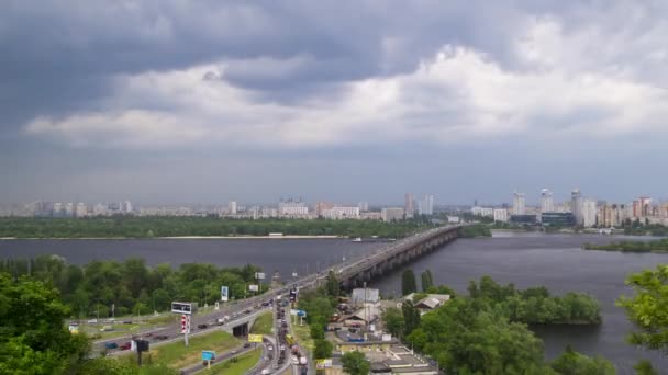 교통 다리 구름 시간 경과 — 비디오