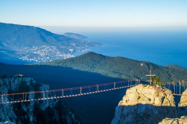 Yalta ve Kırım Dağları görünümü