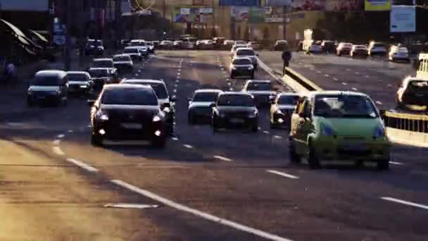 Автомобильный трафик — стоковое видео