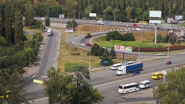 Transporte en la ciudad — Vídeos de Stock