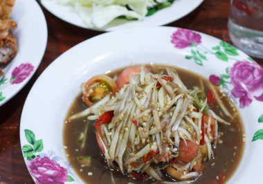 Tay gıda, Papaya Salatası Tay dili veya Som Tum.