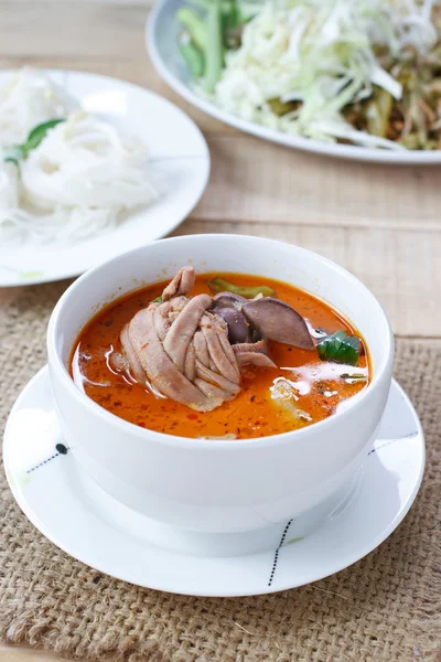 Tay gıda pirinç şehriye köri Hindistan cevizi sütü tavuk, seçileceği yer