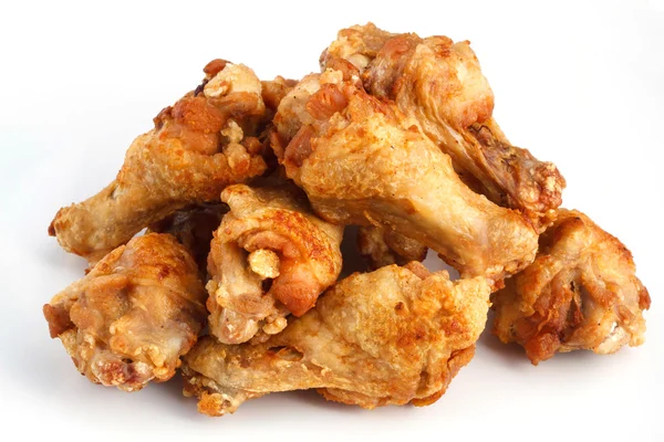 Şaşırtıcı tuz ve biber tavuk kanadı derin kızarmış