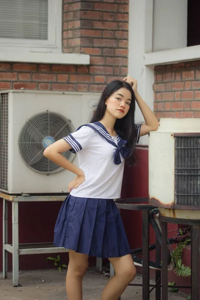 Japonais Adolescent Belle Fille Uniforme Étudiant Heureux Détendre — Photo