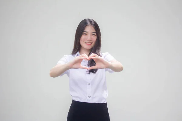 Thai Ενηλίκων Φοιτητής Πανεπιστήμιο Στολή Όμορφο Κορίτσι Δώσει Καρδιά — Φωτογραφία Αρχείου