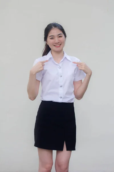 Tailandês Adulto Estudante Universidade Uniforme Bela Menina — Fotografia de Stock