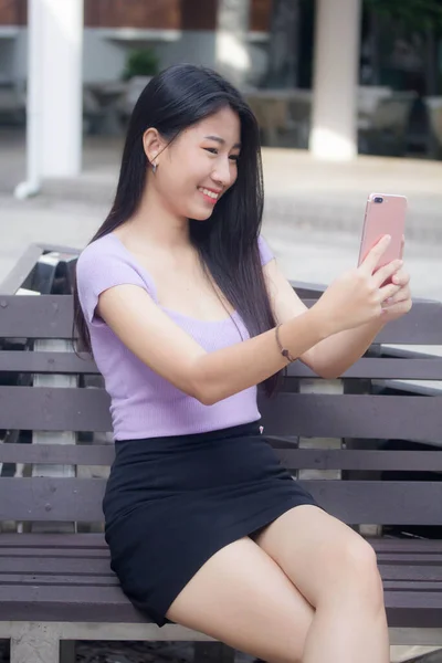 Portrait Thai Adult Office Girl Using Her Smart Phone Selfie — Stock Photo, Image