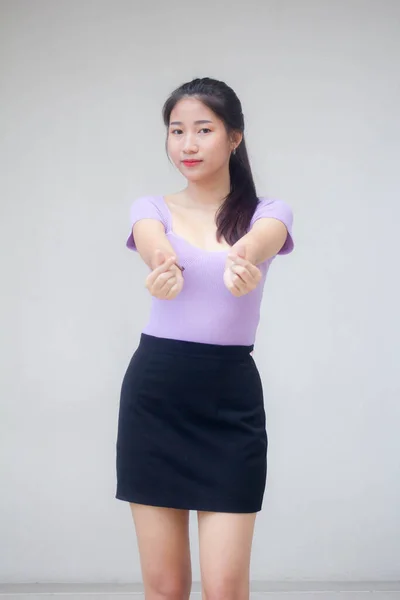 Portrait Thai Adult Office Girl Give Heart — Stock Photo, Image