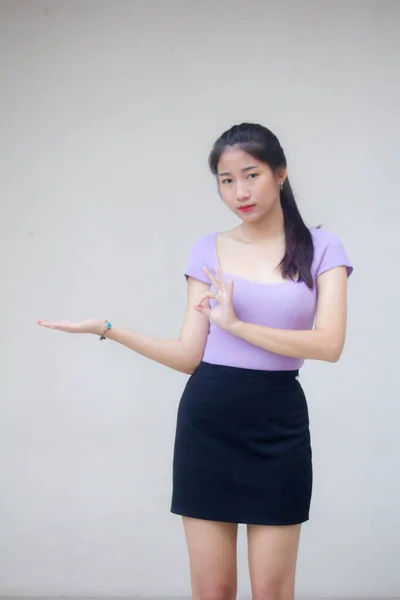 Portré Thai Felnőtt Irodai Lány Show Hand — Stock Fotó